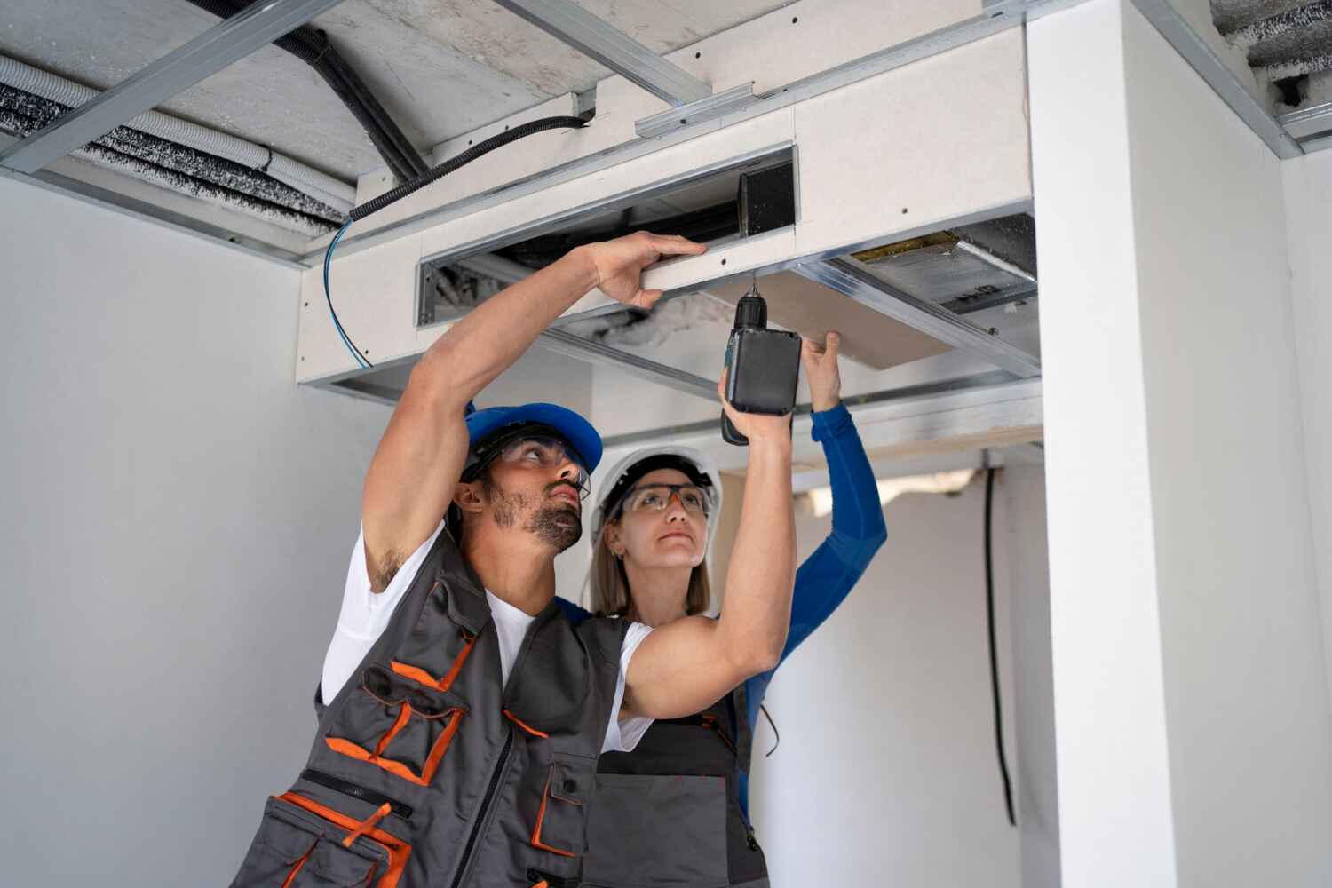 Local HVAC companies in Ives Estates, FL